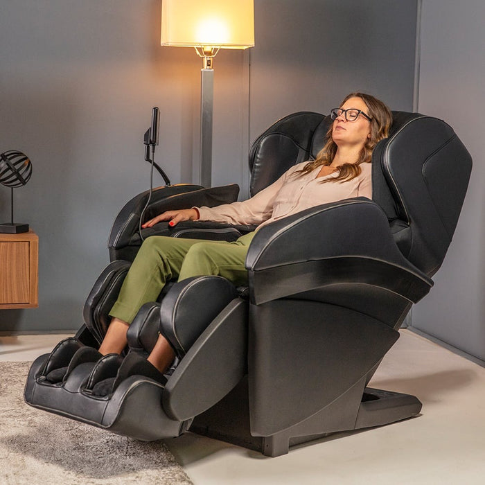 Panasonic MAK1 Massage Chair